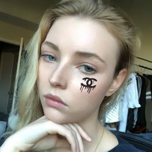 Meet your Posher, Willow